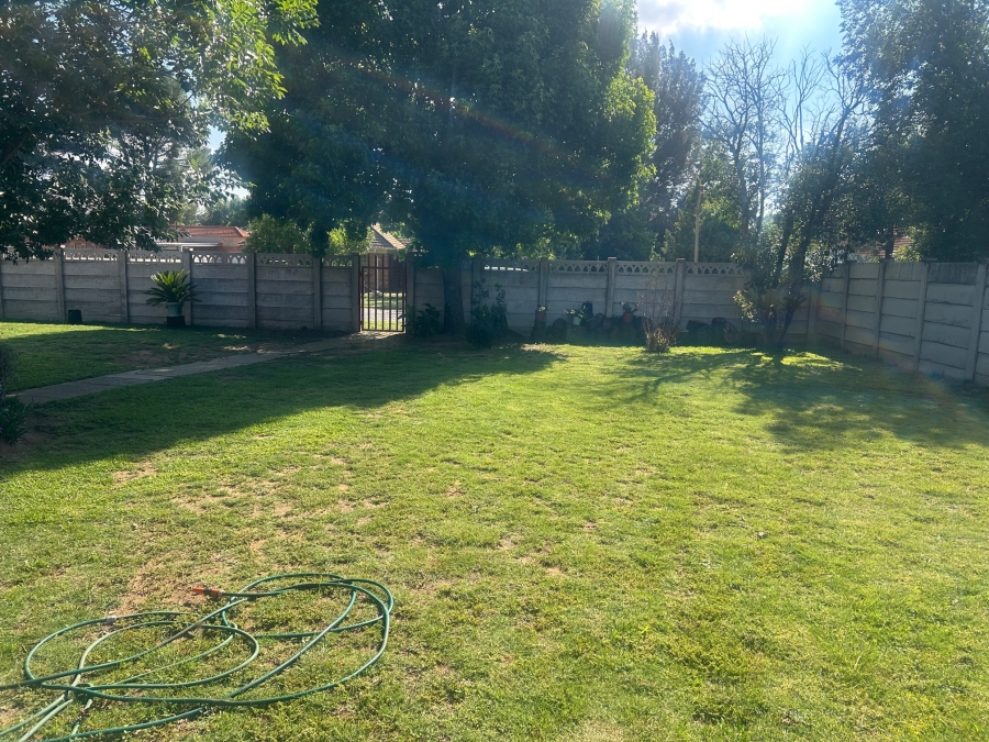 3 Bedroom Property for Sale in Vierfontein Free State